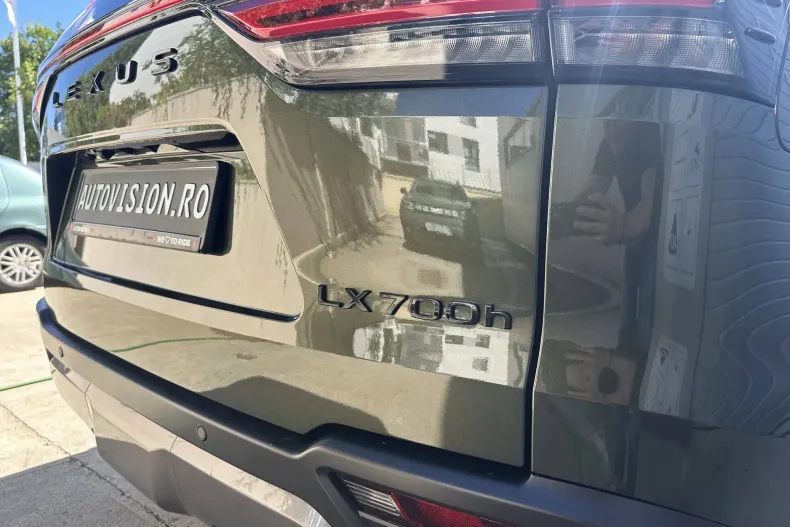 Lexus Seria LX din 2025 cu 10 km - oferta LEX134082 - foto 11