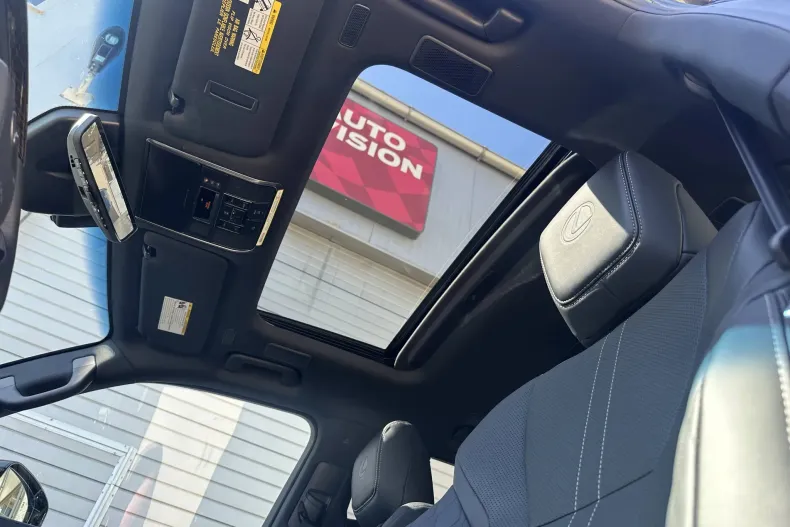 Lexus Seria LX din 2025 cu 10 km - oferta LEX134082 - foto 32