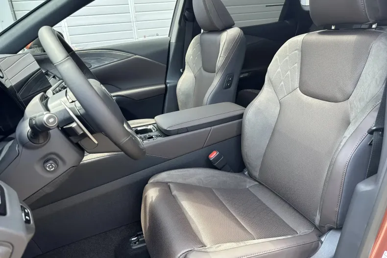 Lexus Seria RX din 2025 cu 10 km - oferta LEX134087 - foto 10