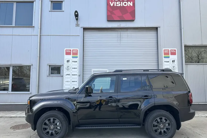 Toyota Land Cruiser 250 din 2024 cu 10 km - oferta TOY134089 - foto 8