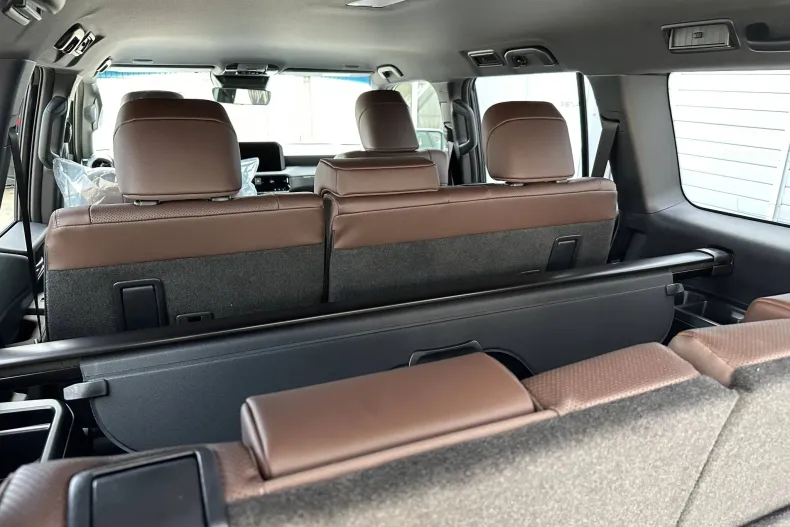 Toyota Land Cruiser 250 din 2024 cu 10 km - oferta TOY134089 - foto 15