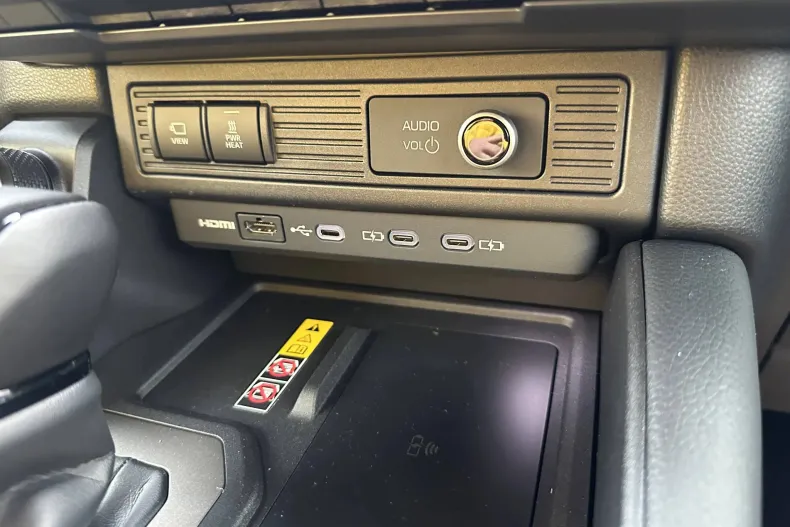 Toyota Land Cruiser 250 din 2024 cu 10 km - oferta TOY134089 - foto 20