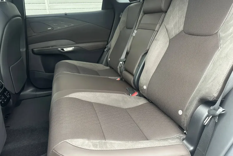 Lexus Seria RX din 2025 cu 10 km - oferta LEX134090 - foto 13