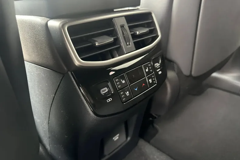 Lexus Seria RX din 2025 cu 10 km - oferta LEX134090 - foto 14