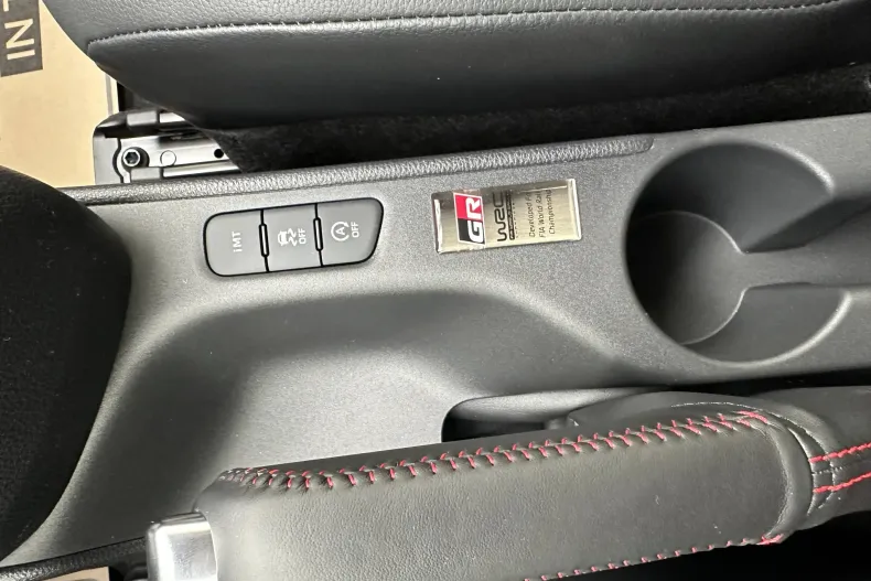 Toyota Yaris din 2023 cu 10 km - oferta TOY134091 - foto 19