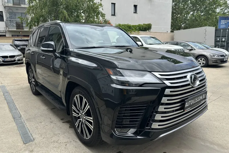 Lexus Seria LX din 2025 cu 10 km - oferta LEX134094 - foto 4