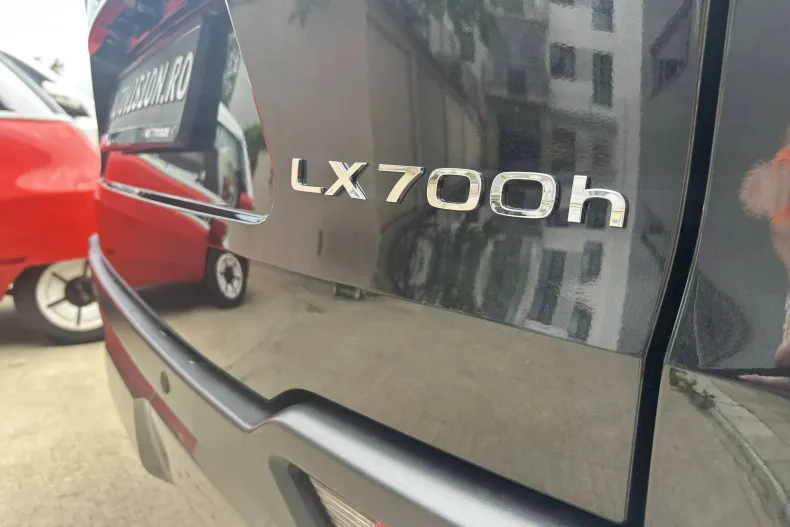 Lexus Seria LX din 2025 cu 10 km - oferta LEX134094 - foto 10