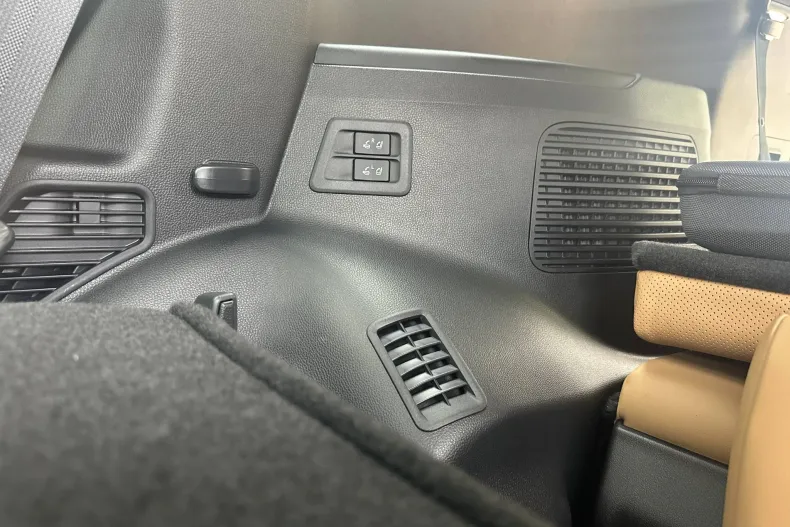 Lexus Seria LX din 2025 cu 10 km - oferta LEX134094 - foto 16