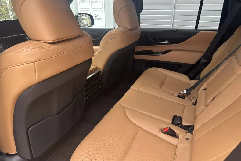 Lexus Seria LX din 2025 cu 10 km - oferta LEX134094 - foto 17