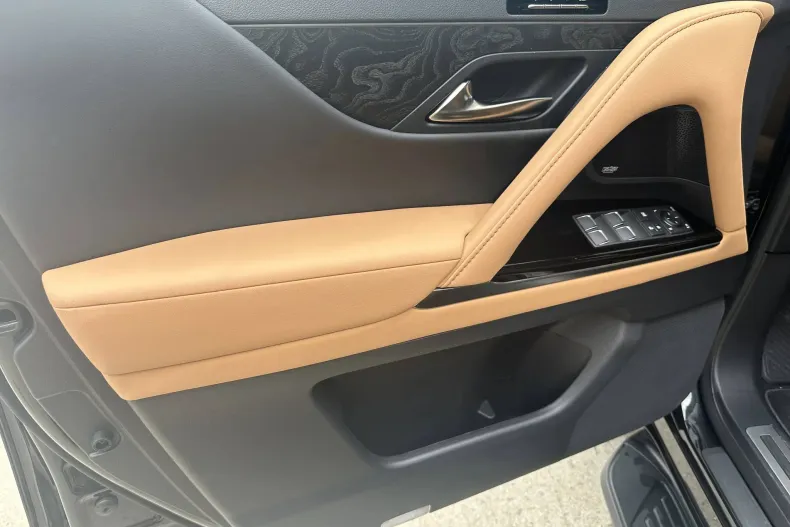 Lexus Seria LX din 2025 cu 10 km - oferta LEX134094 - foto 22