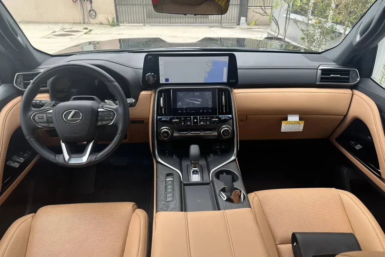Lexus Seria LX din 2025 cu 10 km - oferta LEX134094 - foto 24