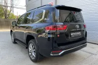 Toyota Land Cruiser 300 din 2025 cu 10 km - oferta TOY134095 - foto 7