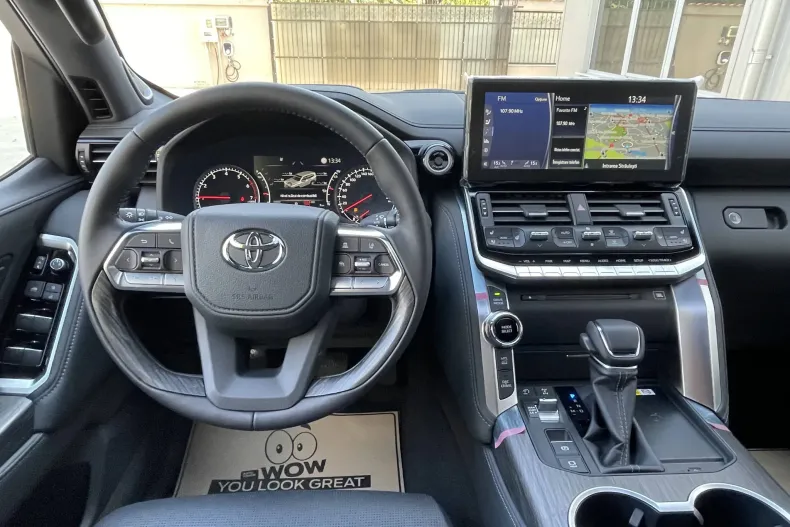 Toyota Land Cruiser 300 din 2025 cu 10 km - oferta TOY134095 - foto 14