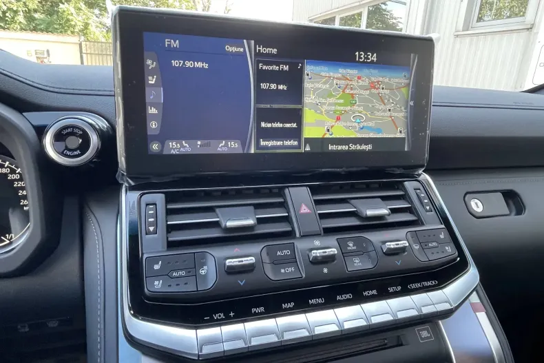 Toyota Land Cruiser 300 din 2025 cu 10 km - oferta TOY134095 - foto 15