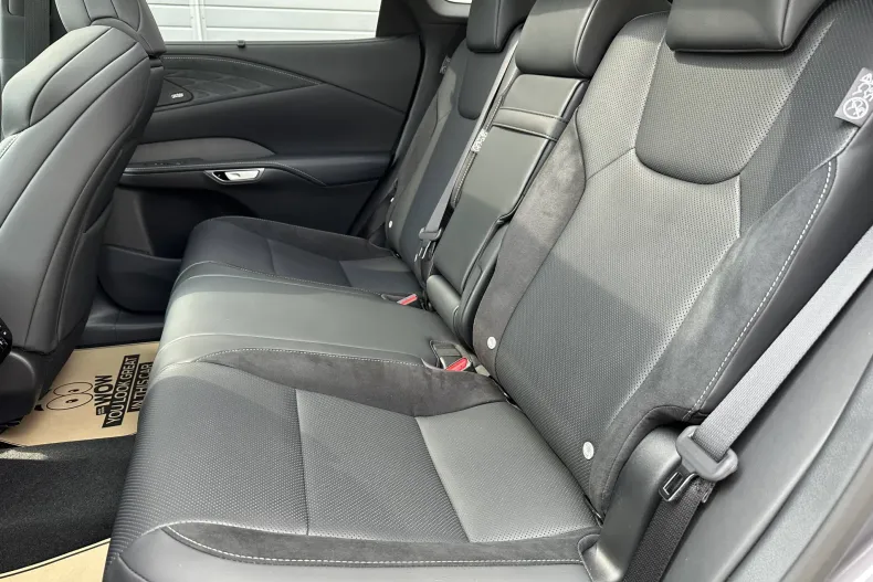 Lexus Seria RX din 2025 cu 10 km - oferta LEX134097 - foto 17