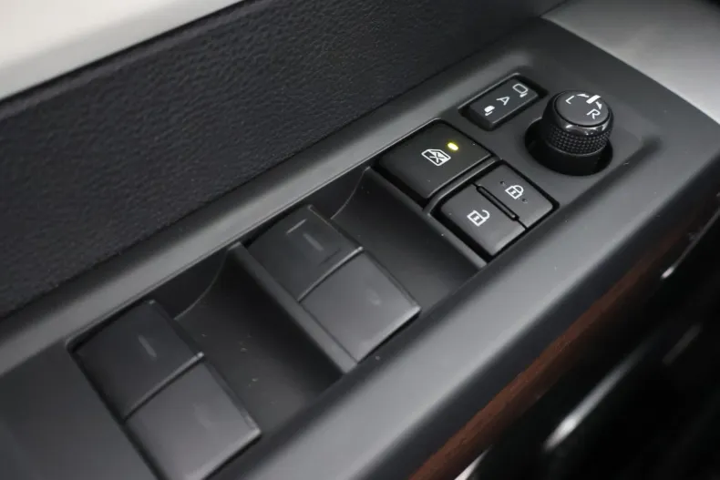 Toyota Tundra din 2023 cu 10 km - oferta TOY134099 - foto 19