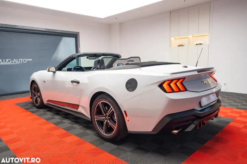 Ford Mustang din 2025 cu 18.500 km - oferta FOR134107 - foto 4