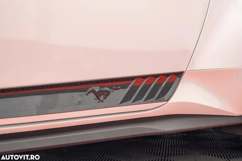 Ford Mustang din 2025 cu 18.500 km - oferta FOR134107 - foto 11