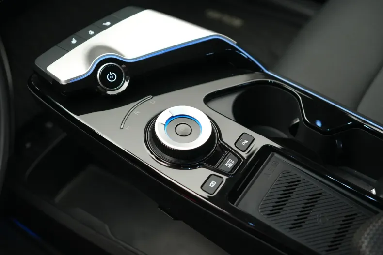 Kia EV6 din 2023 cu 14.000 km - oferta KIA134114 - foto 14