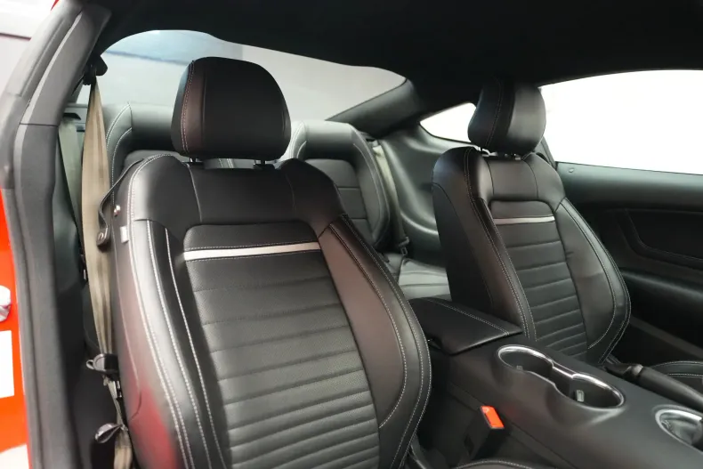 Ford Mustang din 2021 cu 9.900 km - oferta FOR134116 - foto 14