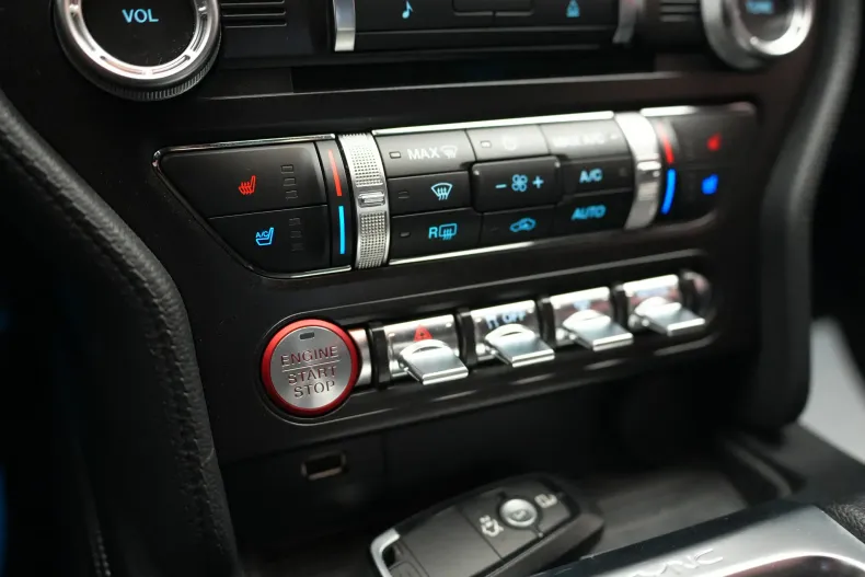 Ford Mustang din 2021 cu 9.900 km - oferta FOR134116 - foto 17