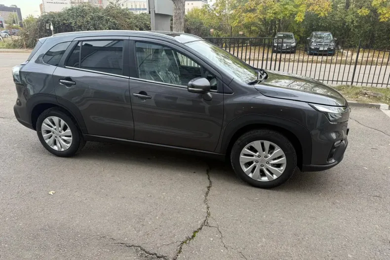 Suzuki SX4 din 2025 cu 0 km - oferta SUZ134118 - foto 5