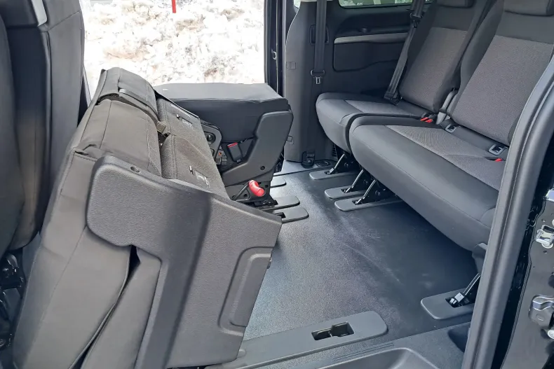 Citroën SpaceTourer din 2025 cu 1 km - oferta CIT134120 - foto 17