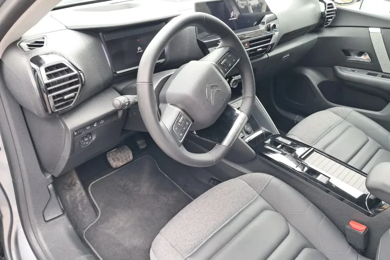 Citroën C4X din 2023 cu 4.500 km - oferta CIT134127 - foto 9