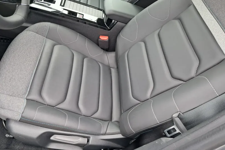 Citroën C4X din 2023 cu 4.500 km - oferta CIT134127 - foto 11