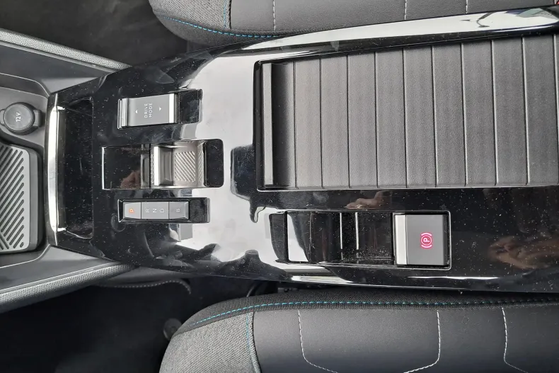 Citroën C4X din 2023 cu 4.500 km - oferta CIT134127 - foto 20