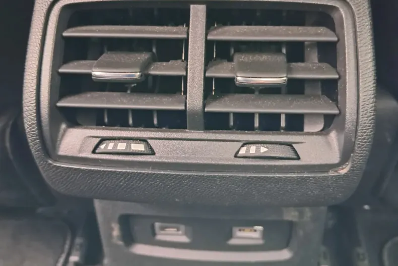 Citroën C4X din 2023 cu 4.500 km - oferta CIT134127 - foto 24