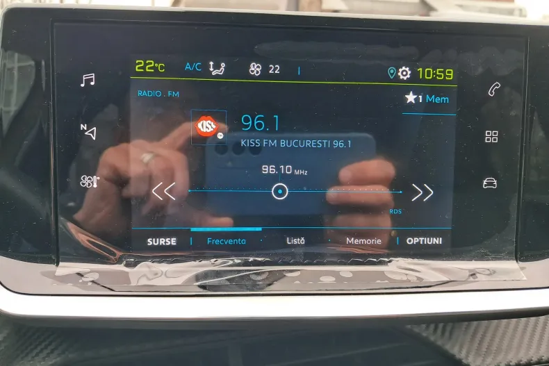 Peugeot 208 din 2023 cu 4.000 km - oferta PEU134128 - foto 17