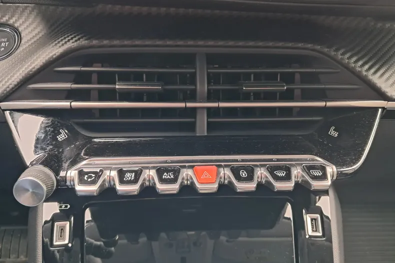 Peugeot 208 din 2023 cu 4.000 km - oferta PEU134128 - foto 18