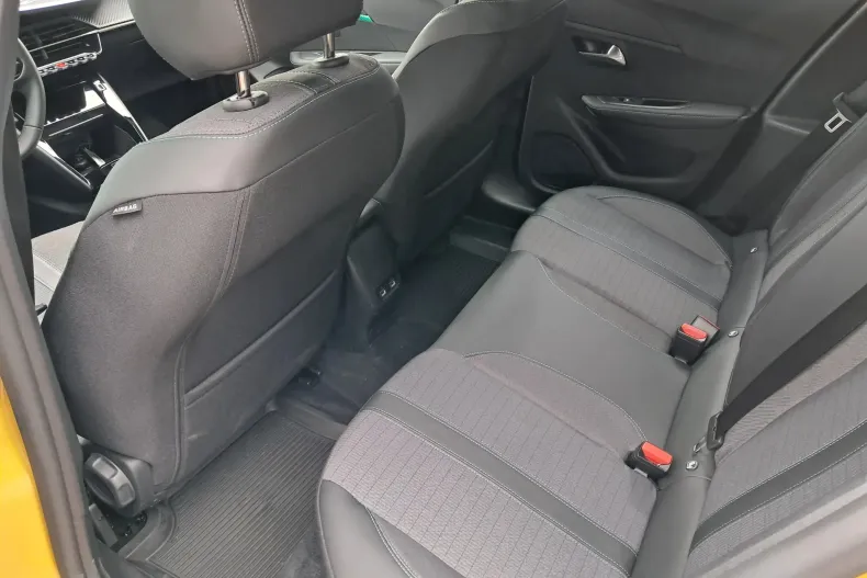 Peugeot 208 din 2023 cu 4.000 km - oferta PEU134128 - foto 21