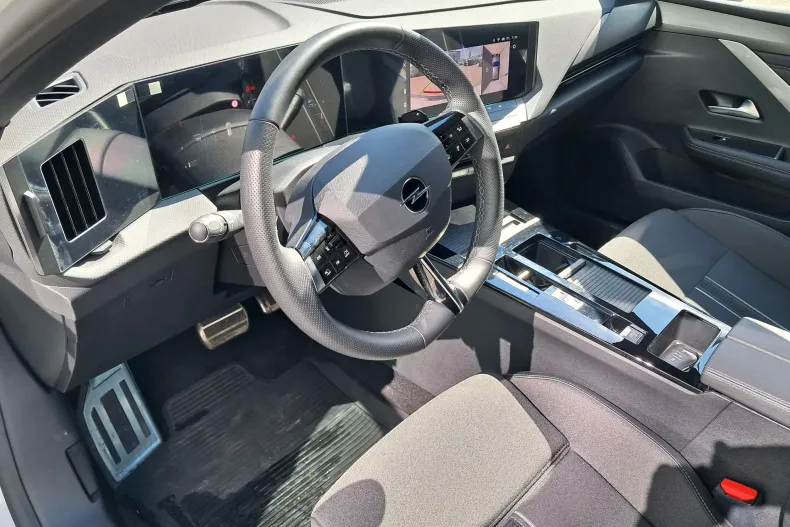 Opel Astra din 2023 cu 3.500 km - oferta OPE134129 - foto 9