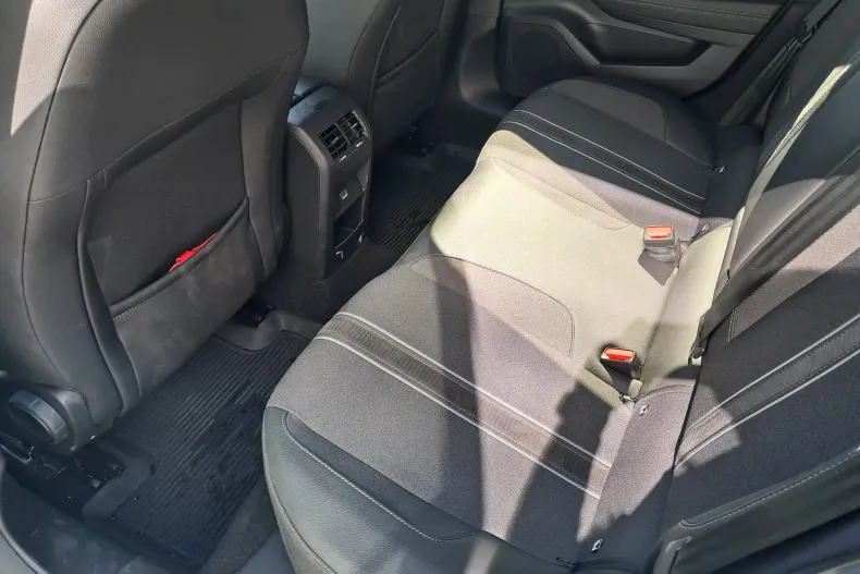 Opel Astra din 2023 cu 3.500 km - oferta OPE134129 - foto 21