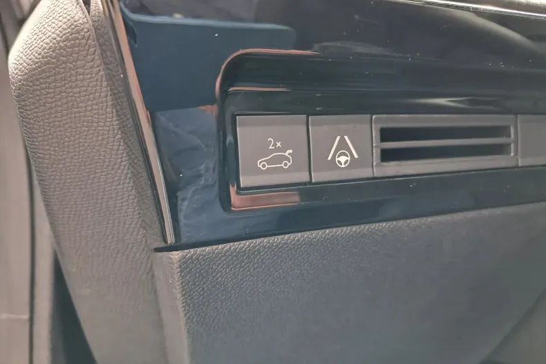 Peugeot 508 din 2024 cu 6.880 km - oferta PEU134130 - foto 14