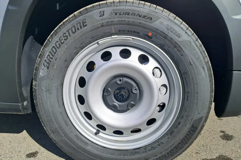 Peugeot Rifter din 2025 cu 1 km - oferta PEU134132 - foto 10