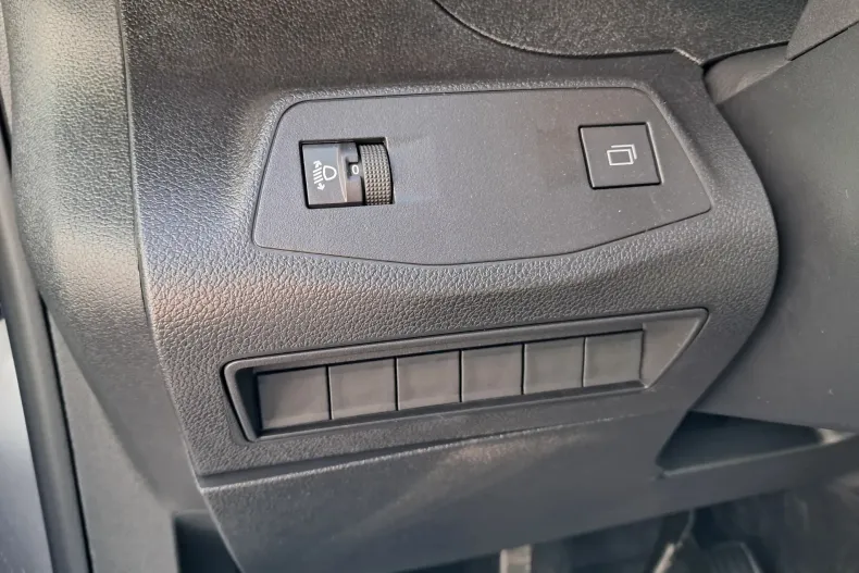 Peugeot Rifter din 2025 cu 1 km - oferta PEU134132 - foto 14