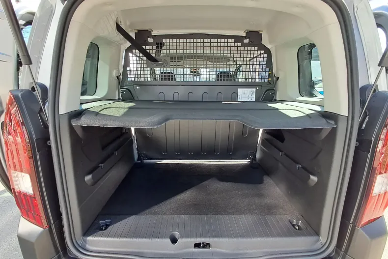 Peugeot Rifter din 2025 cu 1 km - oferta PEU134132 - foto 28