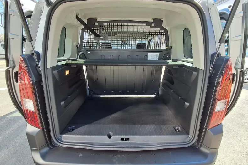 Peugeot Rifter din 2025 cu 1 km - oferta PEU134132 - foto 29