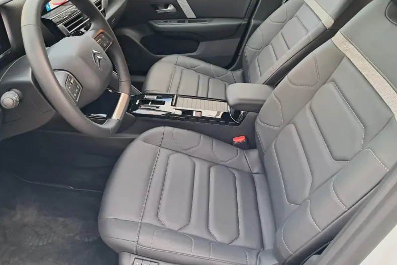 Citroën C4 din 2024 cu 950 km - oferta CIT134133 - foto 10