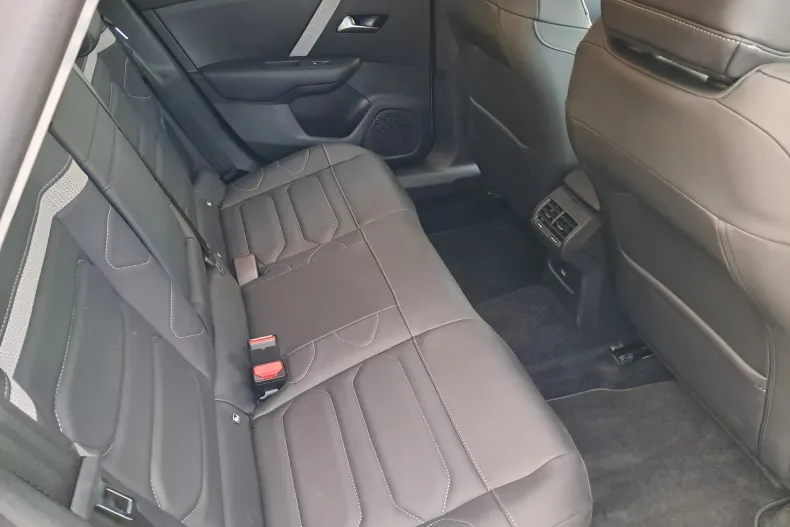 Citroën C4 din 2024 cu 950 km - oferta CIT134133 - foto 23