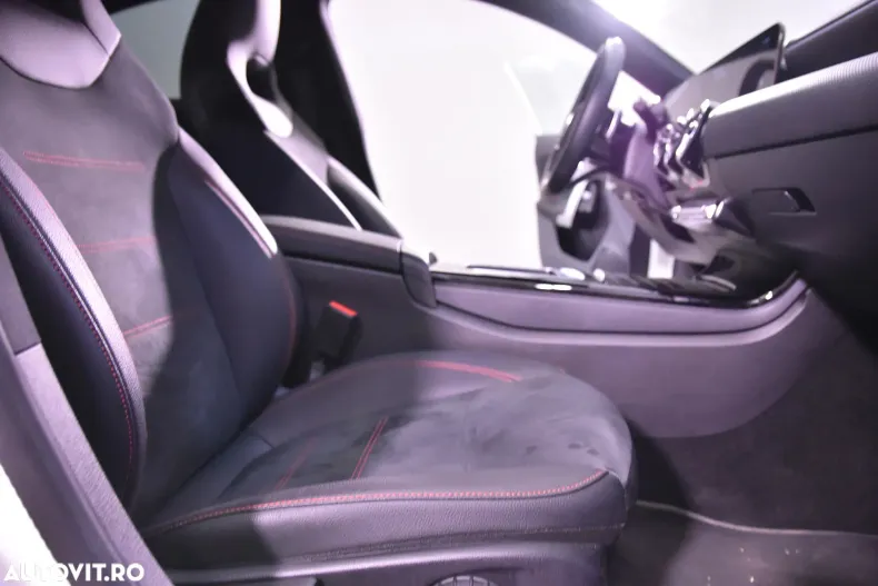 Mercedes-Benz CLA din 2024 cu 12.721 km - oferta MER134144 - foto 12