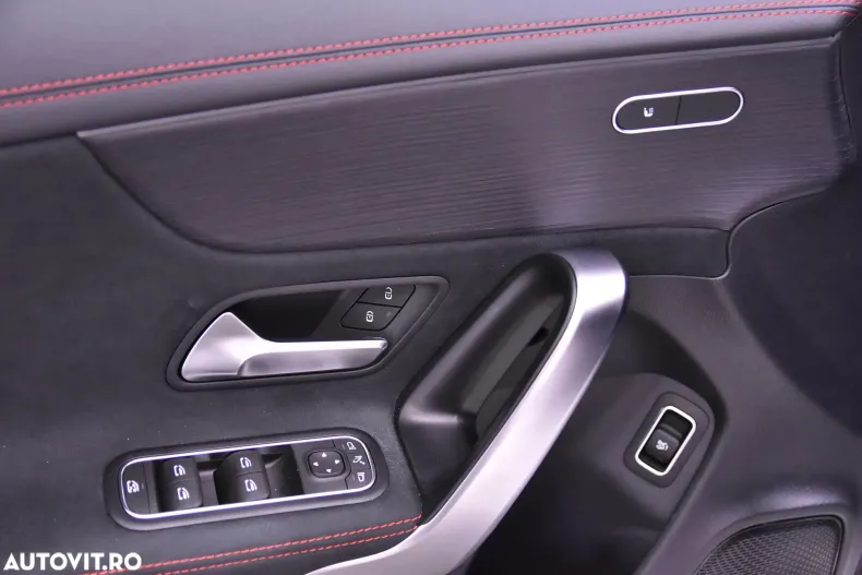 Mercedes-Benz CLA din 2024 cu 12.721 km - oferta MER134144 - foto 15