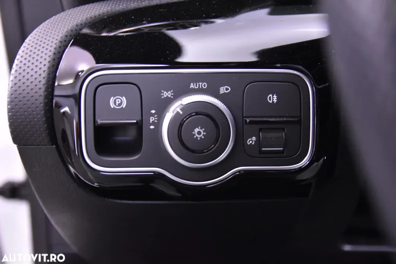 Mercedes-Benz CLA din 2024 cu 12.721 km - oferta MER134144 - foto 16