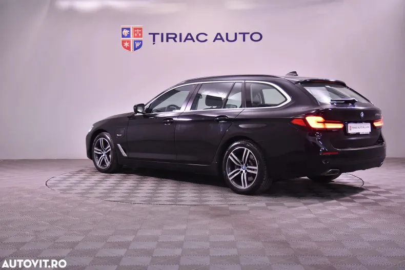 BMW Seria 5 din 2022 cu 79.318 km - oferta BMW134145 - foto 3