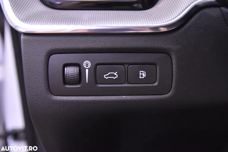 Volvo XC60 din 2022 cu 134.553 km - oferta VOL134162 - foto 15