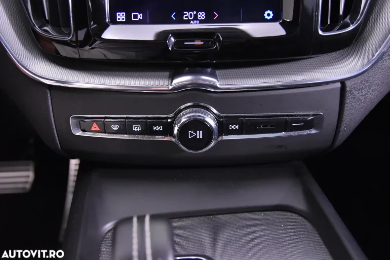 Volvo XC60 din 2022 cu 134.553 km - oferta VOL134162 - foto 17