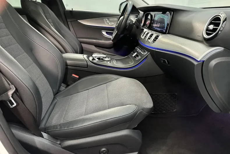 Mercedes-Benz E din 2019 cu 119.205 km - oferta MER134164 - foto 11